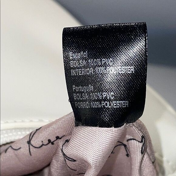 Elegant white faux leather Braided Handle Bag - Picture 9 of 9